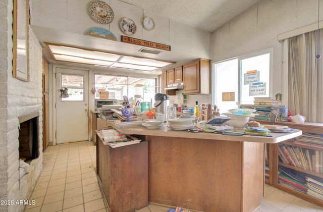 7130 N 23RD Avenue, Phoenix, AZ 85021