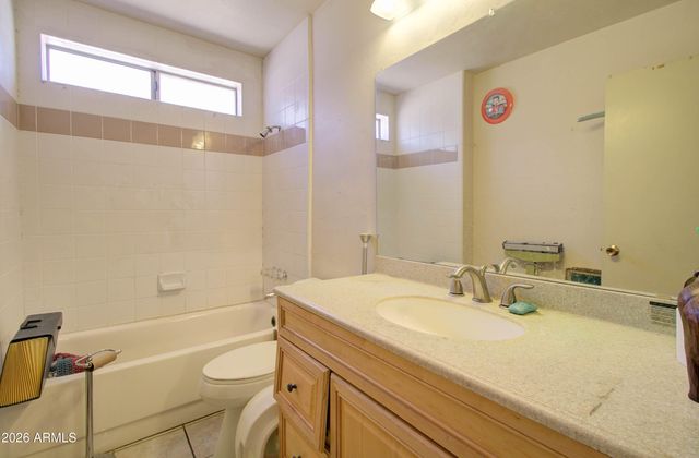 7130 N 23RD Avenue, Phoenix, AZ 85021