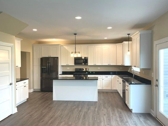 24509 S Saint Paul Avenue, Channahon, IL 60410