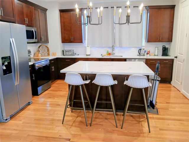 3333 Kilgore Street, Houston, TX 77021