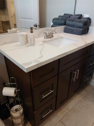 3333 Kilgore Street, Houston, TX 77021