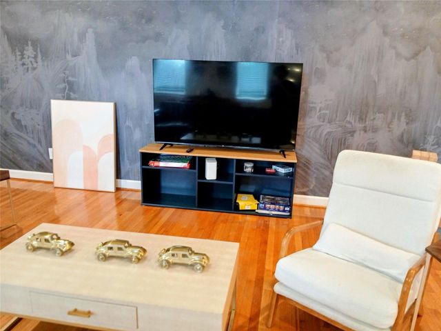 3333 Kilgore Street, Houston, TX 77021