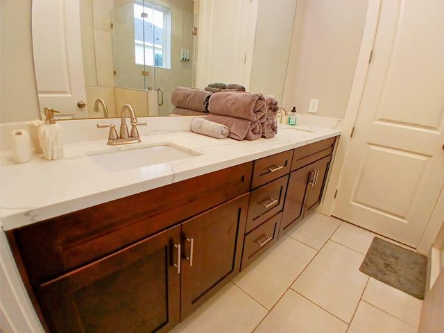 3333 Kilgore Street, Houston, TX 77021