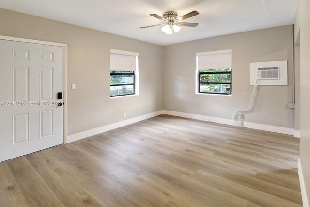 524 NW 21st Avenue, Fort Lauderdale, FL 33311