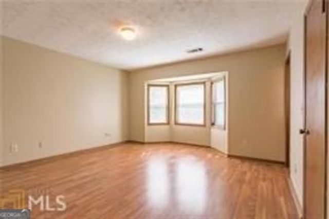 1031 Forest Park Lane, Suwanee, GA 30024