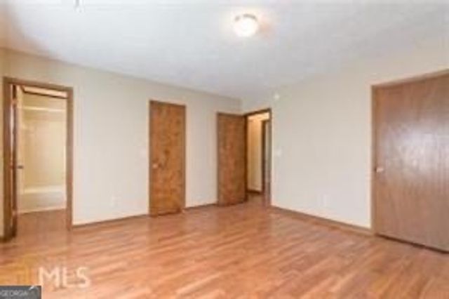 1031 Forest Park Lane, Suwanee, GA 30024