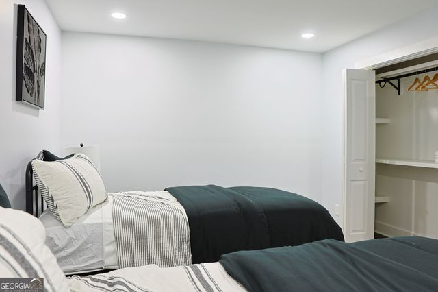 2184 Skye Isles Pass, Lawrenceville, GA 30045