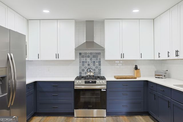 2184 Skye Isles Pass, Lawrenceville, GA 30045