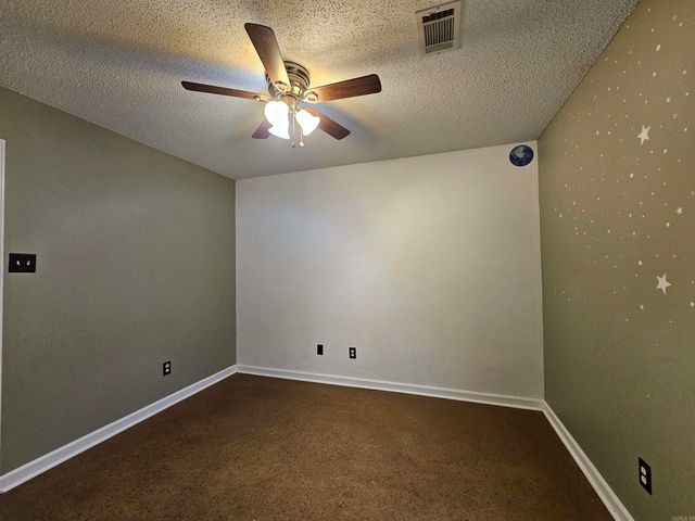 22 Applewood Dr., Cabot, AR 72023