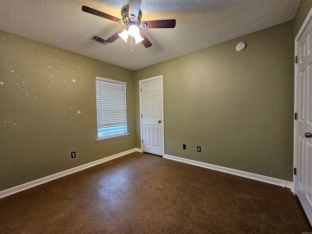 22 Applewood Dr., Cabot, AR 72023