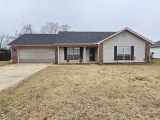 22 Applewood Dr., Cabot, AR 72023