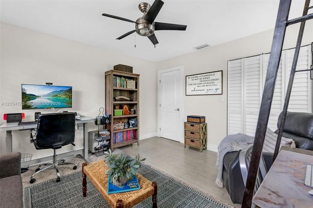 8601 Dundee Terrace, Miami Lakes, FL 33016