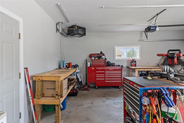 824 S MILL STREET, Hortonville, WI 54944
