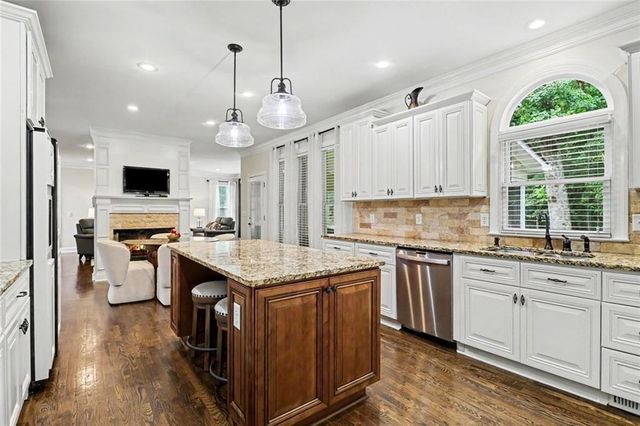 1135 Jennifer Oaks Drive, Alpharetta, GA 30004
