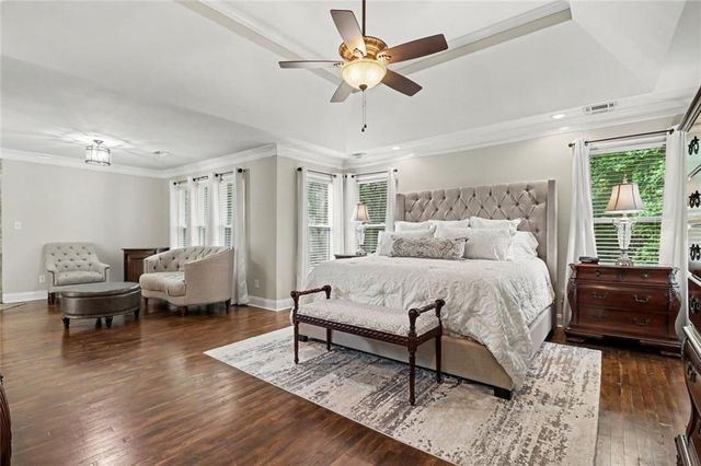 1135 Jennifer Oaks Drive, Alpharetta, GA 30004