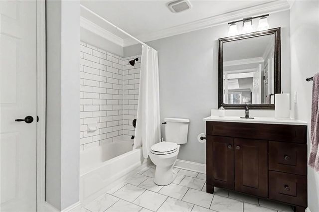 1135 Jennifer Oaks Drive, Alpharetta, GA 30004