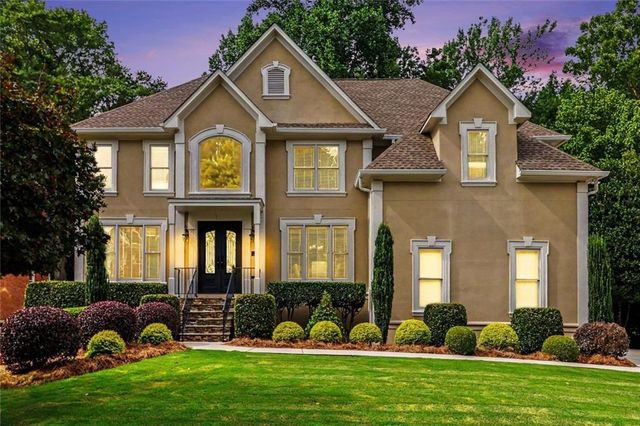 1135 Jennifer Oaks Drive, Alpharetta, GA 30004