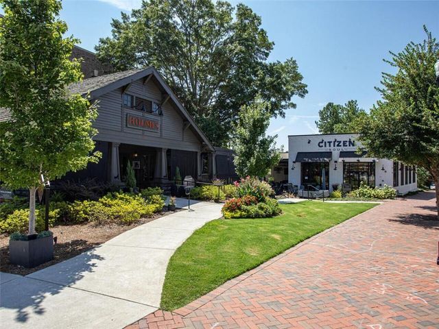 1135 Jennifer Oaks Drive, Alpharetta, GA 30004