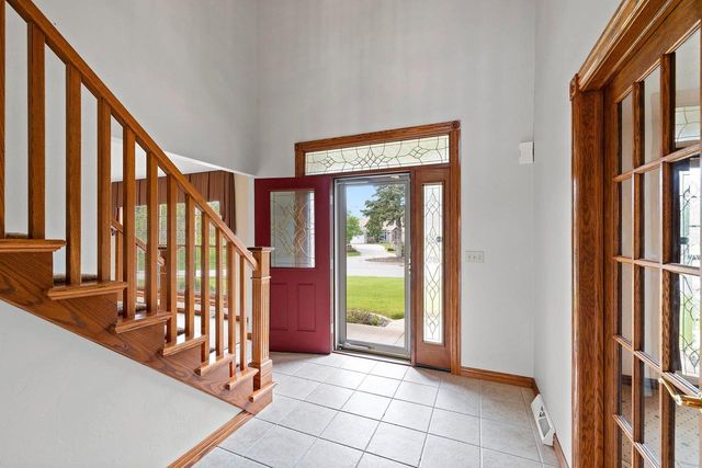 810 WINDOVER COURT, Green Bay, WI 54313