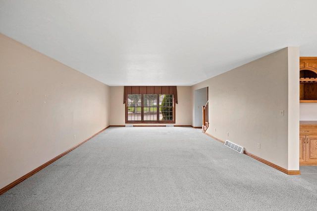 810 WINDOVER COURT, Green Bay, WI 54313