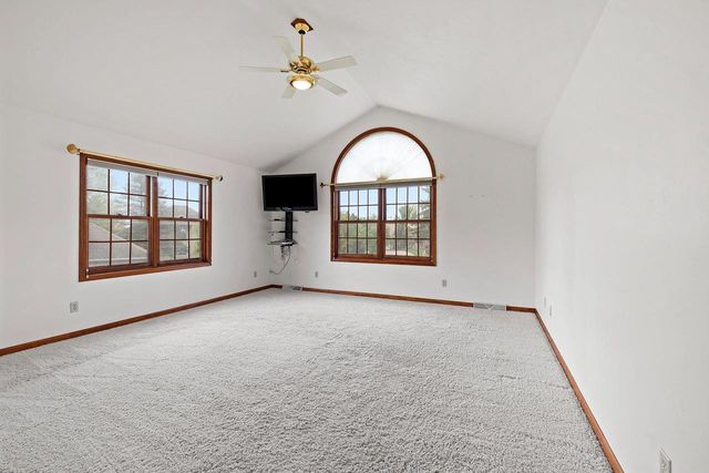 810 WINDOVER COURT, Green Bay, WI 54313