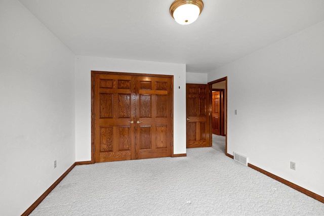 810 WINDOVER COURT, Green Bay, WI 54313