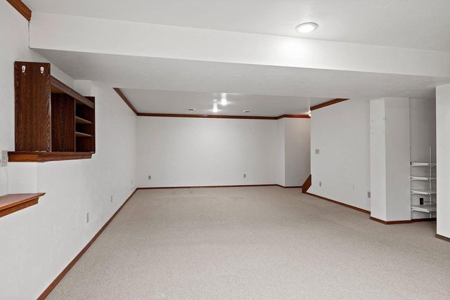 810 WINDOVER COURT, Green Bay, WI 54313