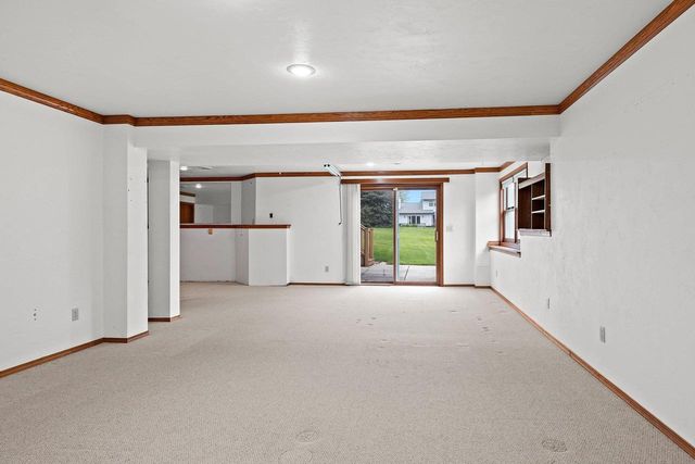 810 WINDOVER COURT, Green Bay, WI 54313