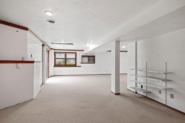 810 WINDOVER COURT, Green Bay, WI 54313