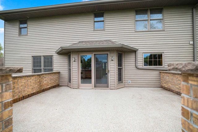 810 WINDOVER COURT, Green Bay, WI 54313