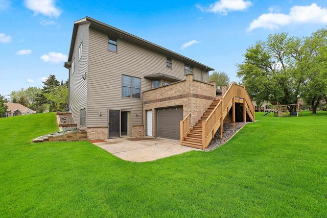 810 WINDOVER COURT, Green Bay, WI 54313