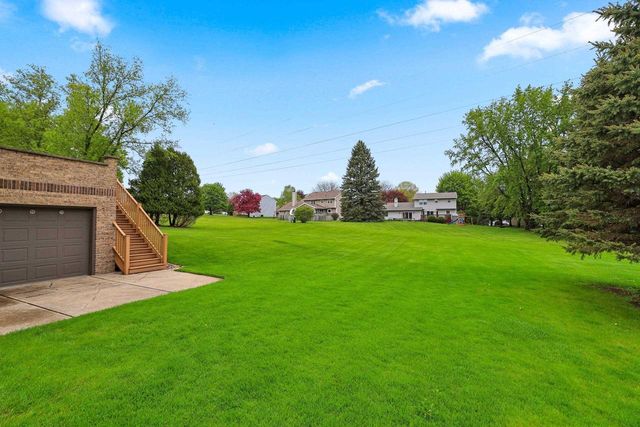 810 WINDOVER COURT, Green Bay, WI 54313