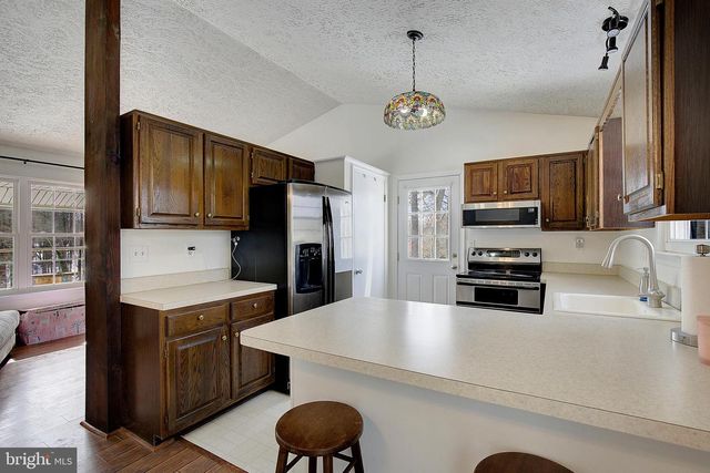 3632 BROOKESIDE DR, Chesapeake Beach, MD 20732