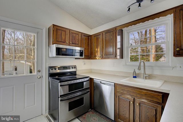 3632 BROOKESIDE DR, Chesapeake Beach, MD 20732