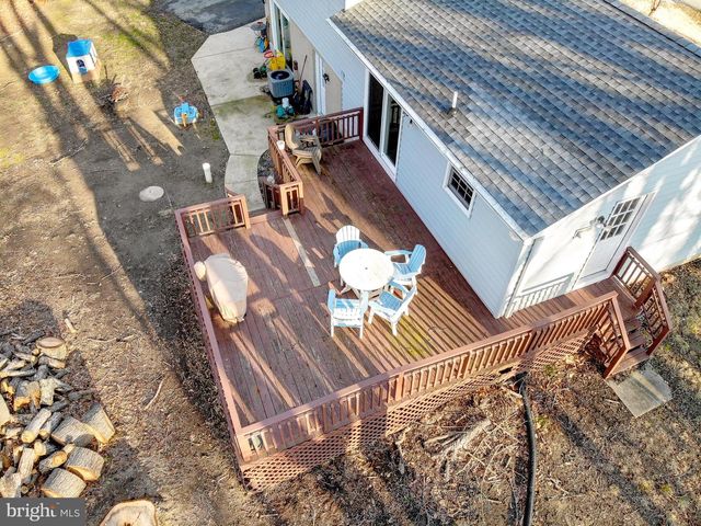 3632 BROOKESIDE DR, Chesapeake Beach, MD 20732