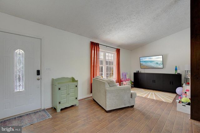 3632 BROOKESIDE DR, Chesapeake Beach, MD 20732