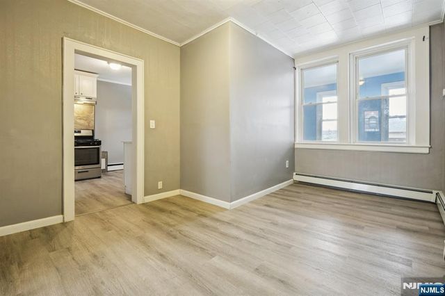 101 Warwick Street, Newark, NJ 07105