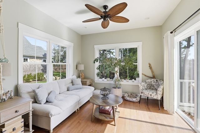 28 White Clover Trl, Plymouth, MA 02360