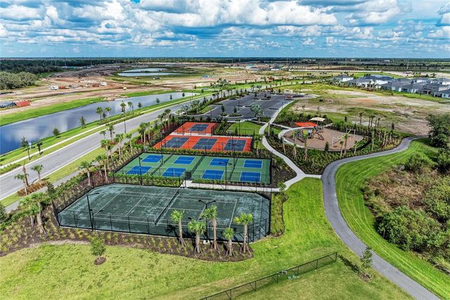 18143 WHEATHOUSE PLACE, Bradenton, FL 34211