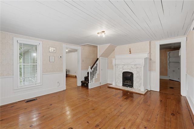 26 Council Street, Eureka Springs, AR 72632