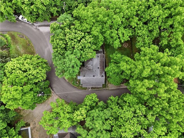 26 Council Street, Eureka Springs, AR 72632