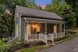 26 Council Street, Eureka Springs, AR 72632
