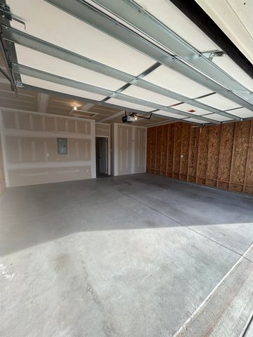 4545-4543 N Sandplum St, Wichita, KS 67205