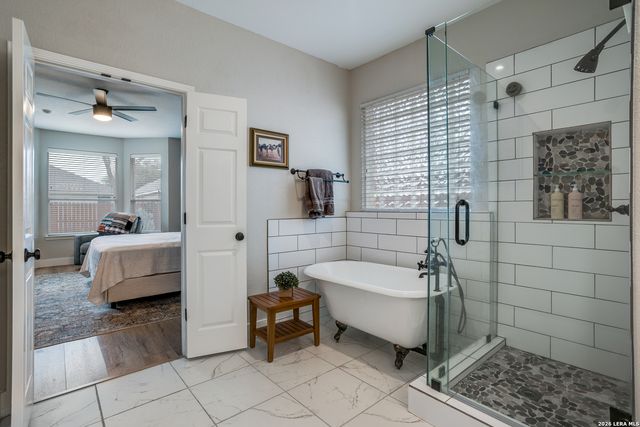 8826 Firebaugh Drive, Helotes, TX 78023