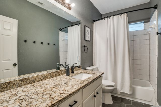 8826 Firebaugh Drive, Helotes, TX 78023