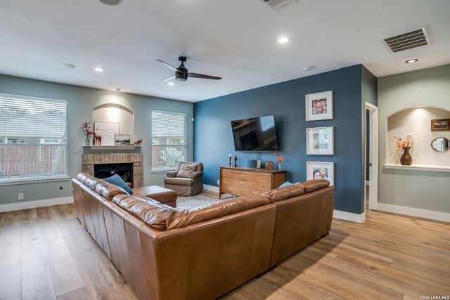 8826 Firebaugh Drive, Helotes, TX 78023