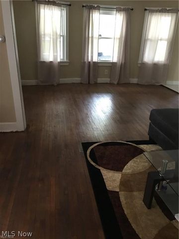 3261 W 88th Street, Cleveland, OH 44102