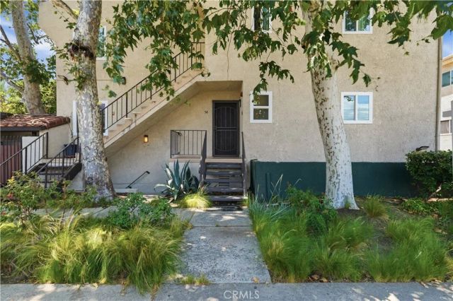 7439 Woodman Avenue 54, Van Nuys, CA 91405