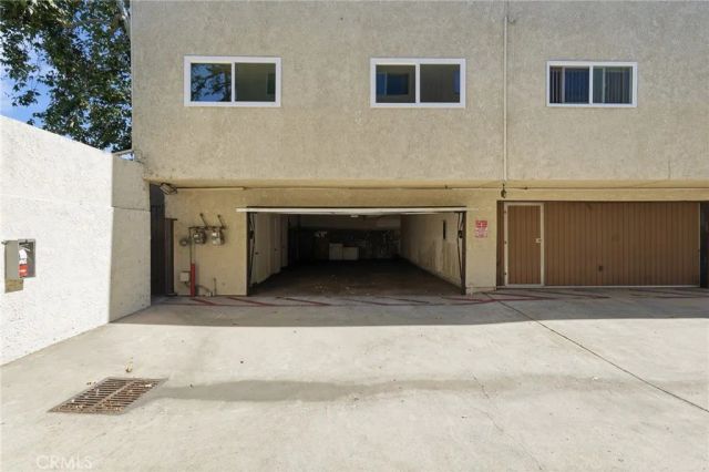 7439 Woodman Avenue 54, Van Nuys, CA 91405