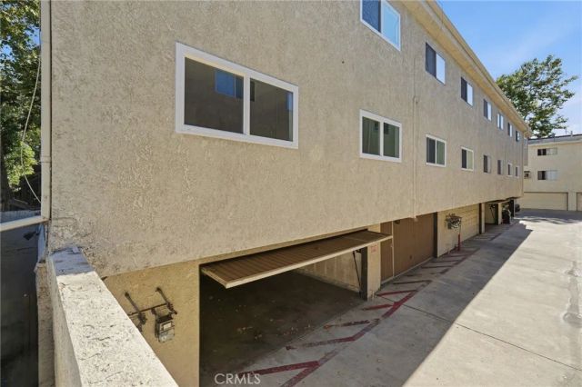 7439 Woodman Avenue 54, Van Nuys, CA 91405